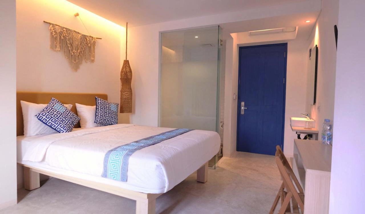 Little Mykonos Hotel Bandung Buitenkant foto